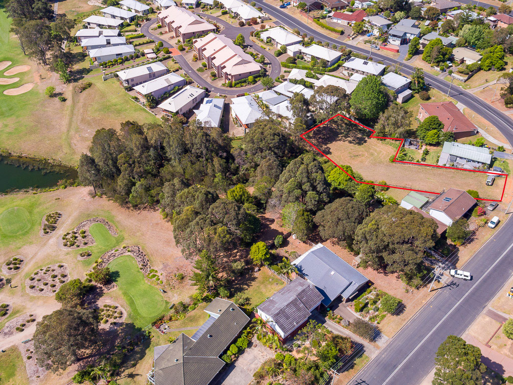 Country Club Drive – SOLD